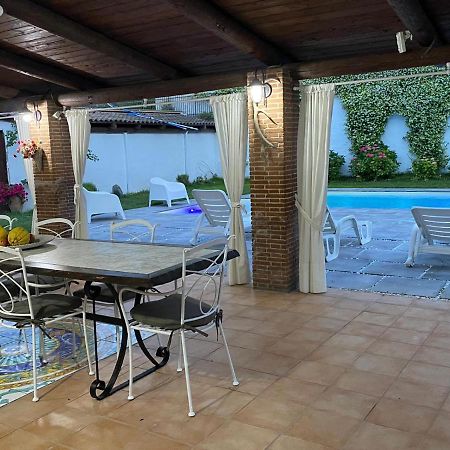 Suite Con Piscina - Vesuvio/Pompei Terzigno Exterior photo
