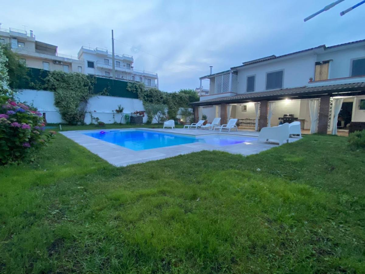 Suite Con Piscina - Vesuvio/Pompei Terzigno Exterior photo